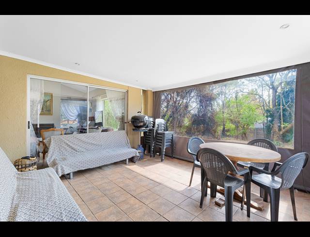 3 BEDROOM HOUSE FOR SALE IN DOUGLASDALE